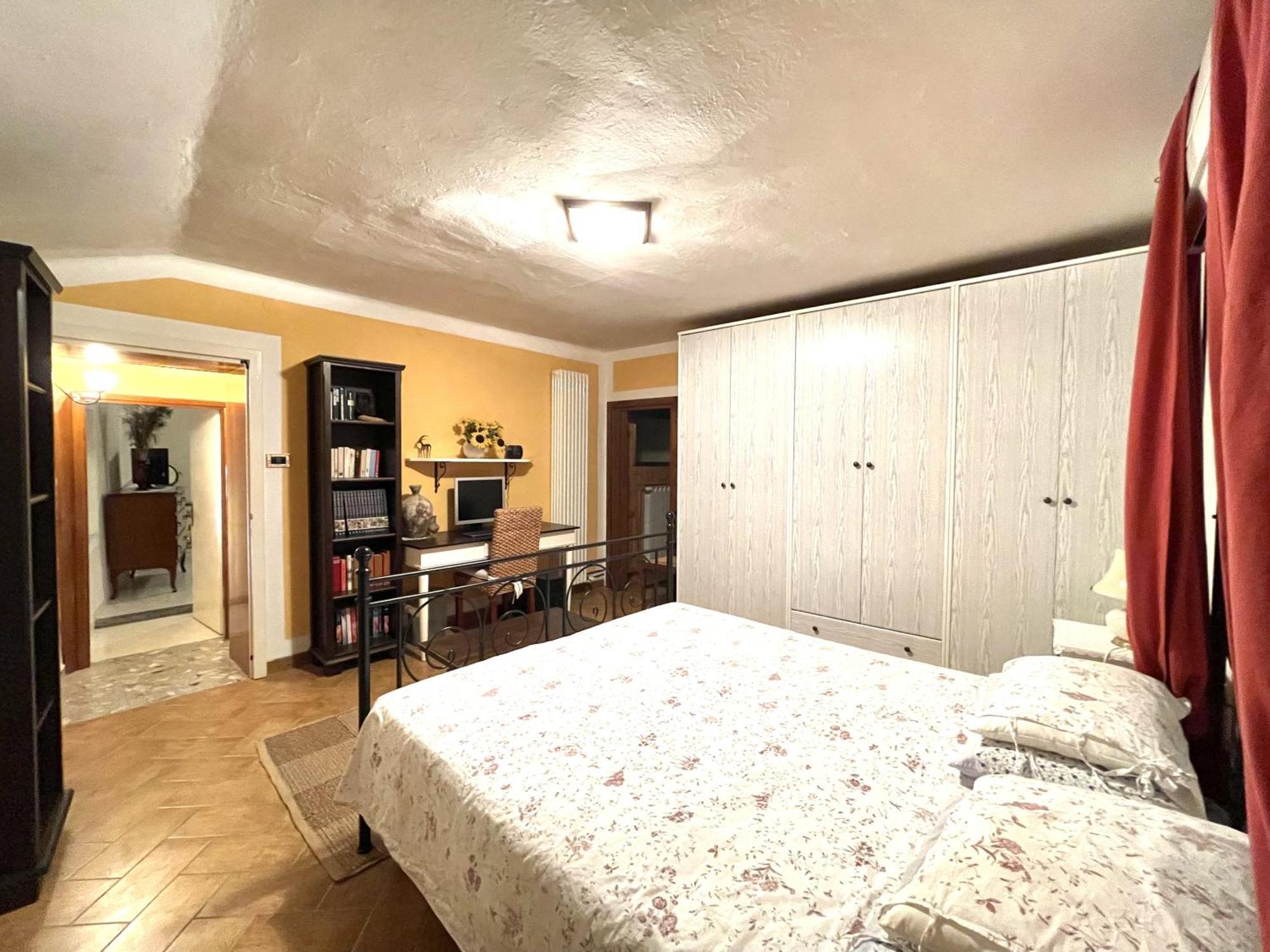 Mazzetti Country House-Vita In Campagna Con Giardino Vimignano-Chiesa Esterno foto