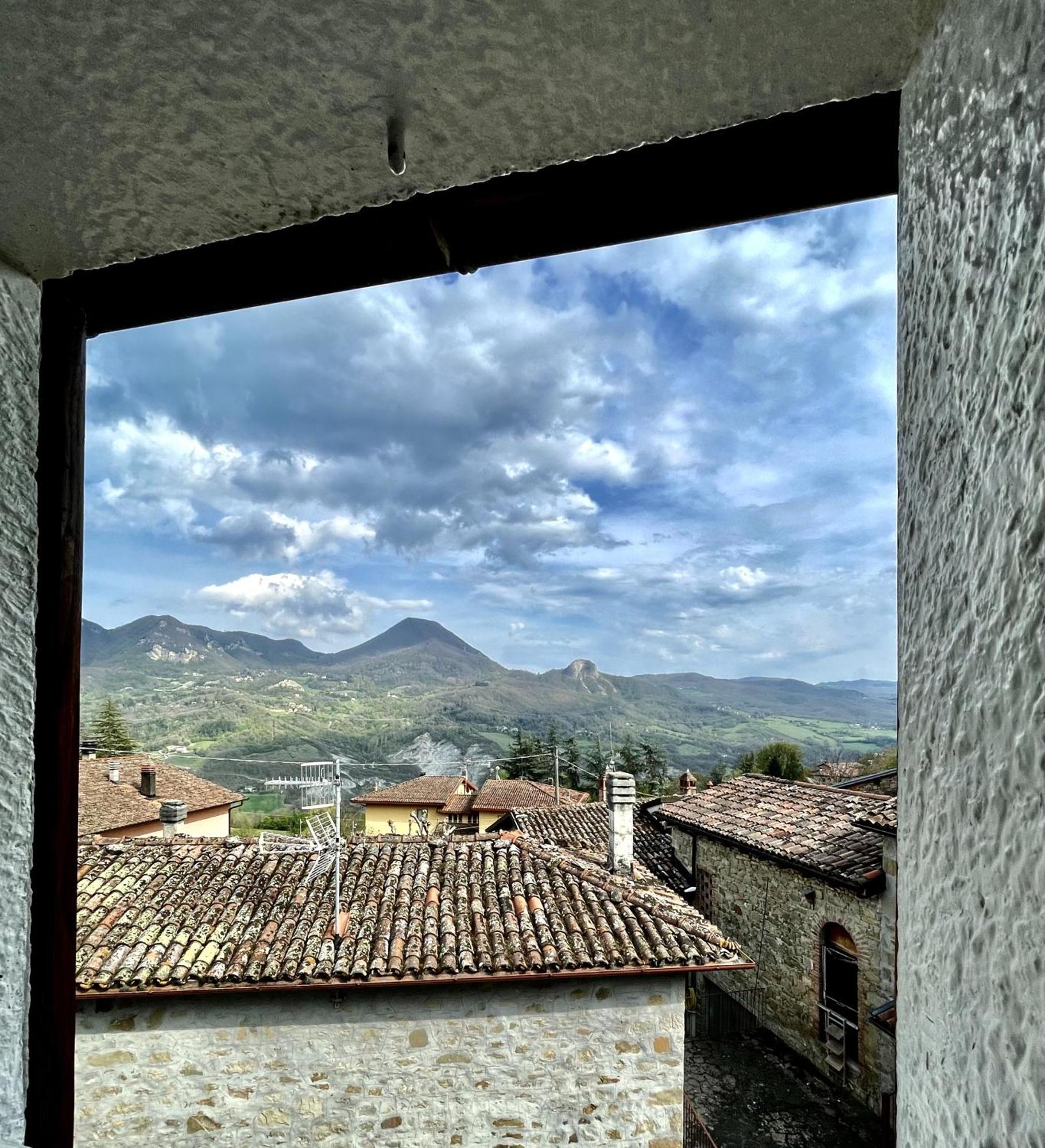Mazzetti Country House-Vita In Campagna Con Giardino Vimignano-Chiesa Esterno foto