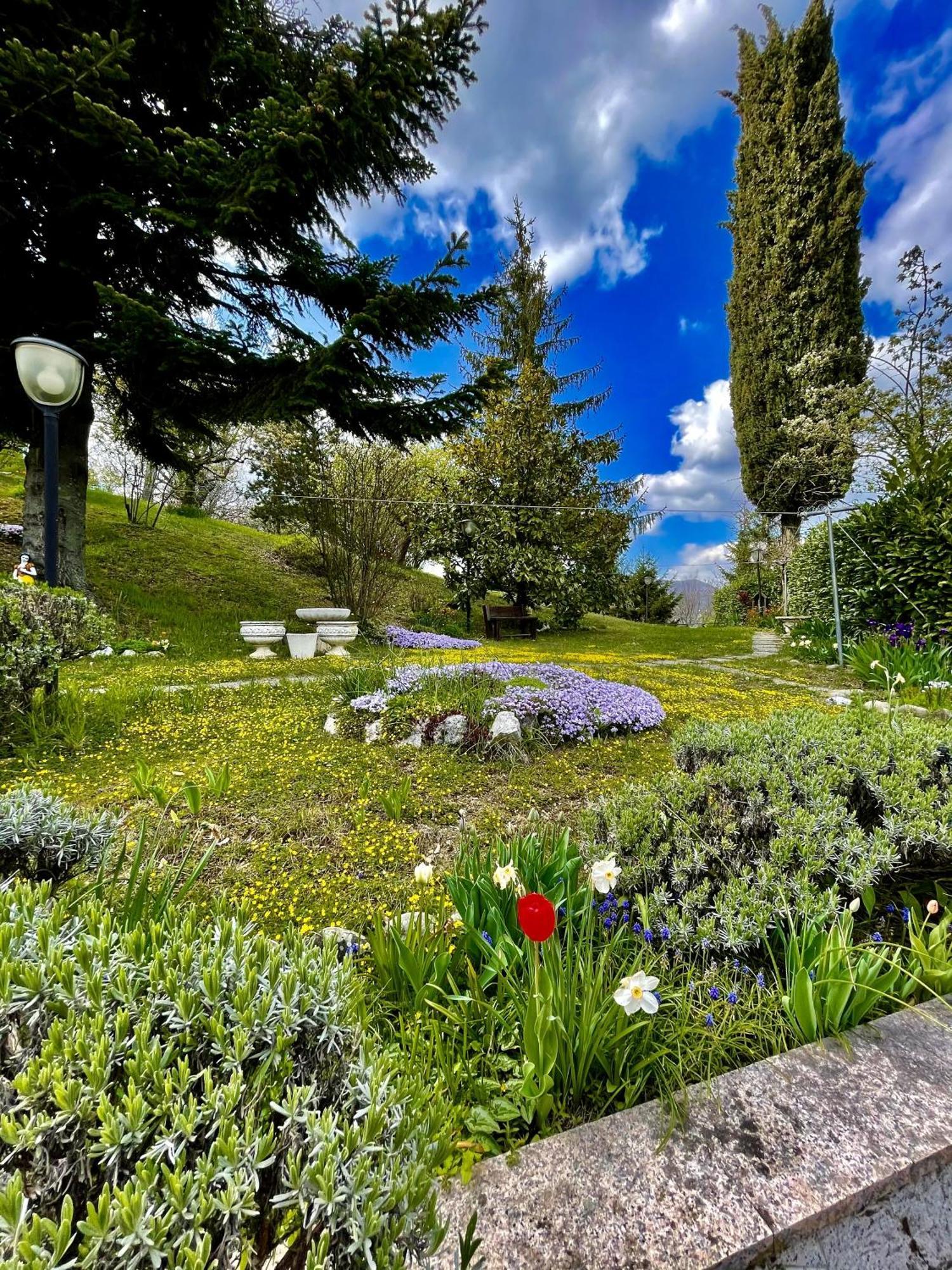 Mazzetti Country House-Vita In Campagna Con Giardino Vimignano-Chiesa Esterno foto